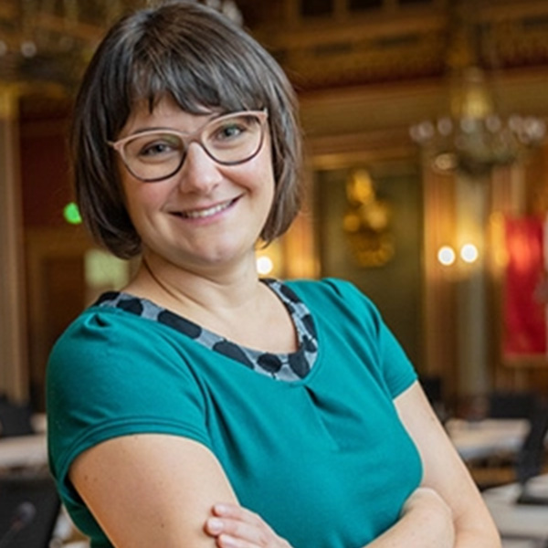 Gloria HeymannL Gloria Heymann, Leiterin Amt für Wirtschaft-Tourismus-Öffentlichkeitsarbeit